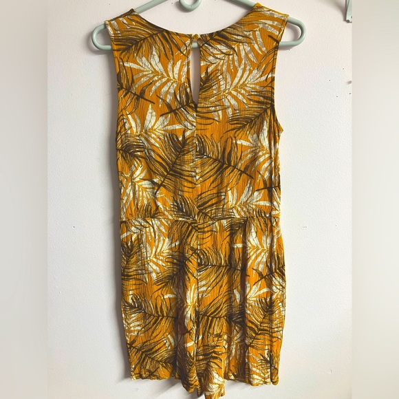 Apt. 9 Women’s Romper, Size Small, Orange/Brown - Picture 3 of 4